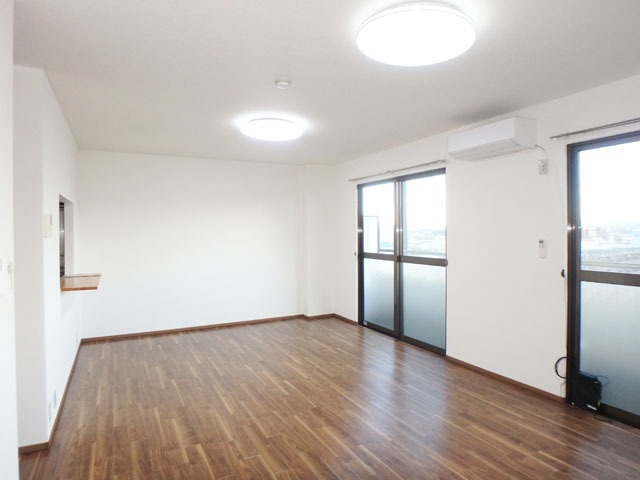 居室・リビング　１６帖のＬＤＫ！