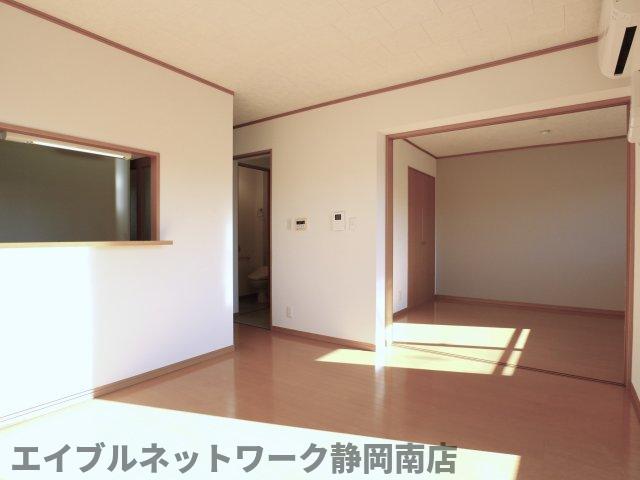 居室・リビング　使いやすい居間です