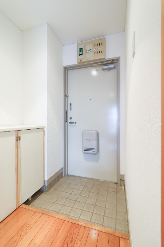 玄関　図面と現状に相違がある場合には現状を優先