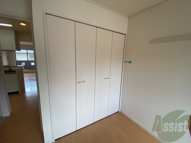 収納　収納はこちら。中の様子が気になりますね。。