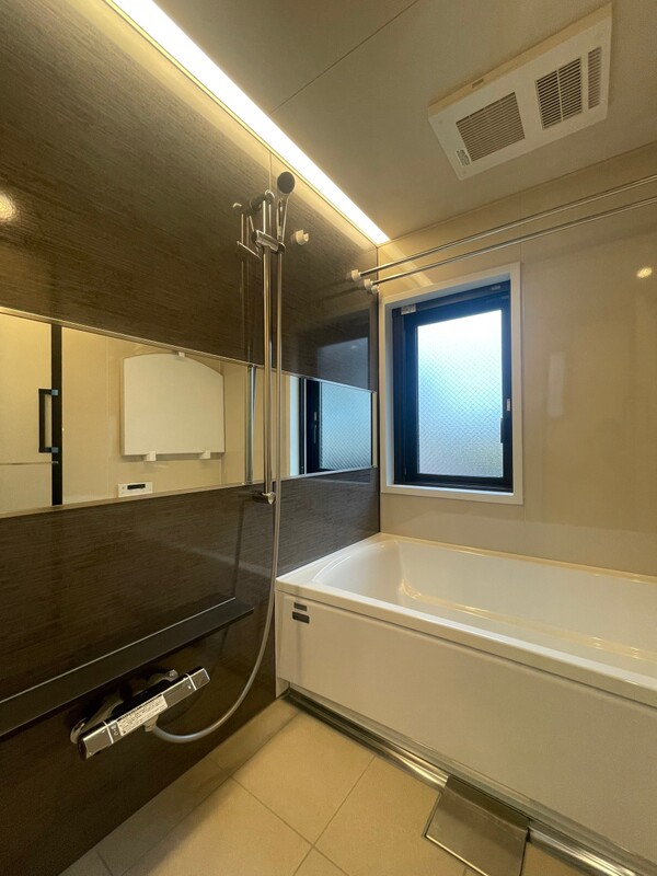 バス・シャワールーム　バス