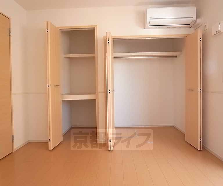 収納　洋室にあるクローゼットです。