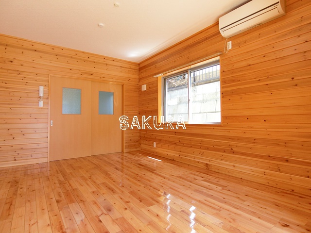 居室・リビング　開放感のあるゆったりとしたお部屋です♪