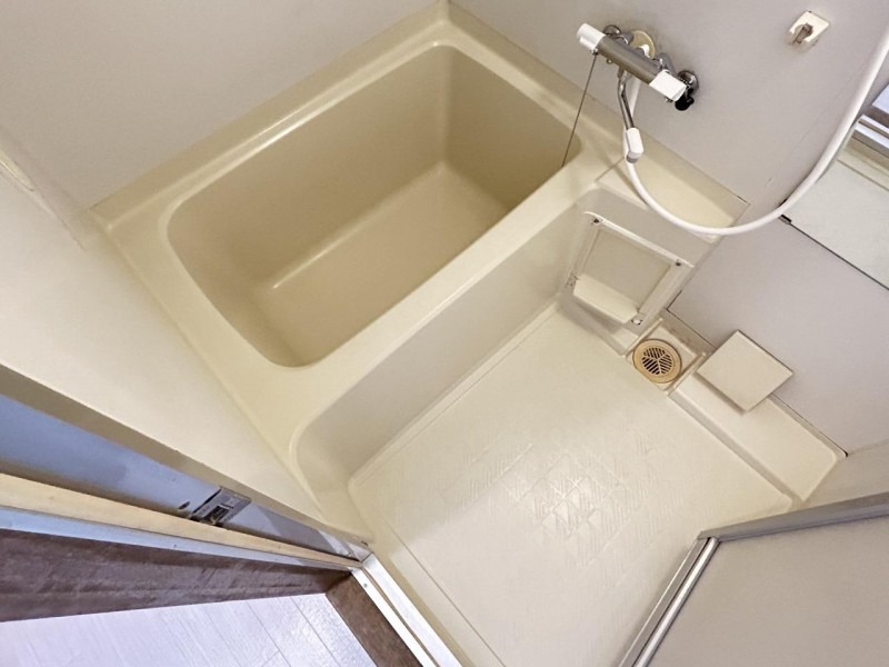 バス・シャワールーム　浴室