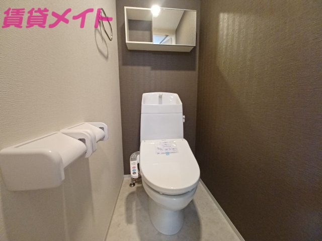 トイレ　同型タイプ画像