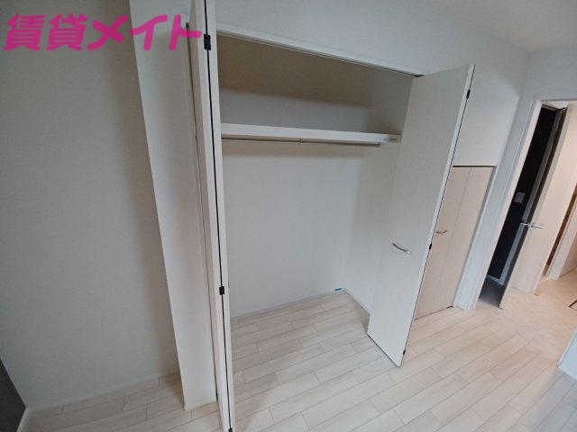 収納　同型タイプ画像