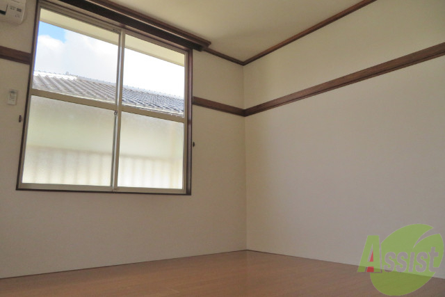 居室・リビング　広々とした８帖のリビングです。快適に過ごせます。