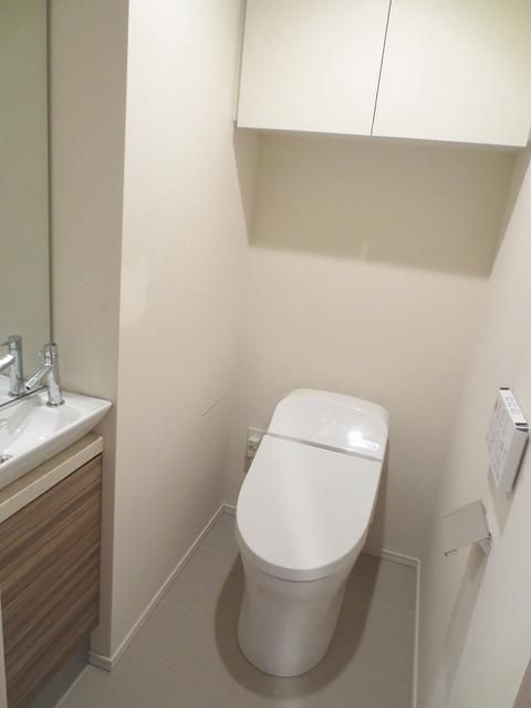 トイレ　コンパクトで使いやすいトイレです