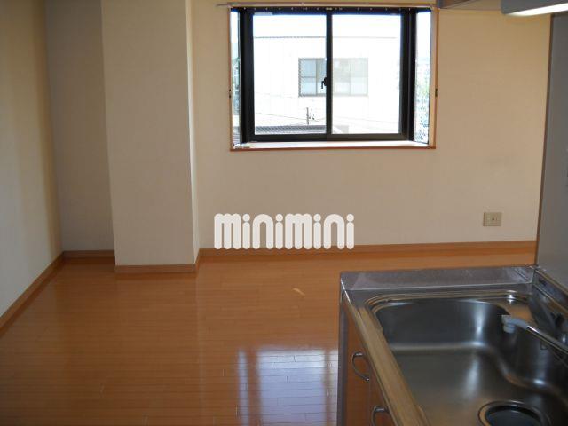 居室・リビング　綺麗な寝室です