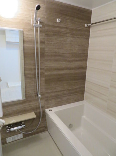 バス・シャワールーム　シャーメゾンサクセス新大阪　浴室