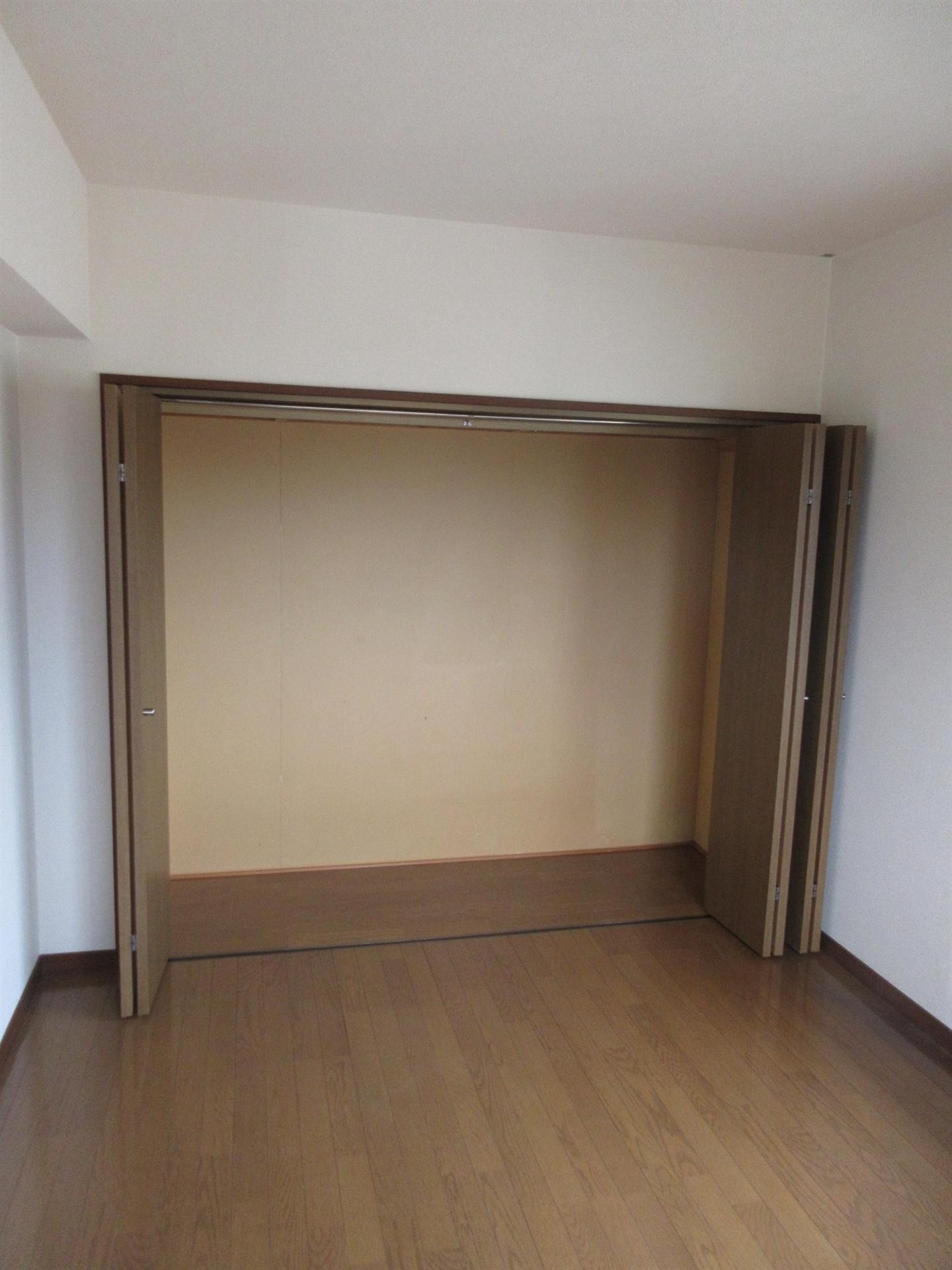 収納　洋服も収納しやすいクローゼット☆