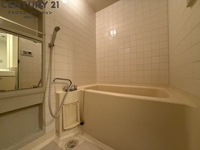 バス・シャワールーム　多機能な浴室です