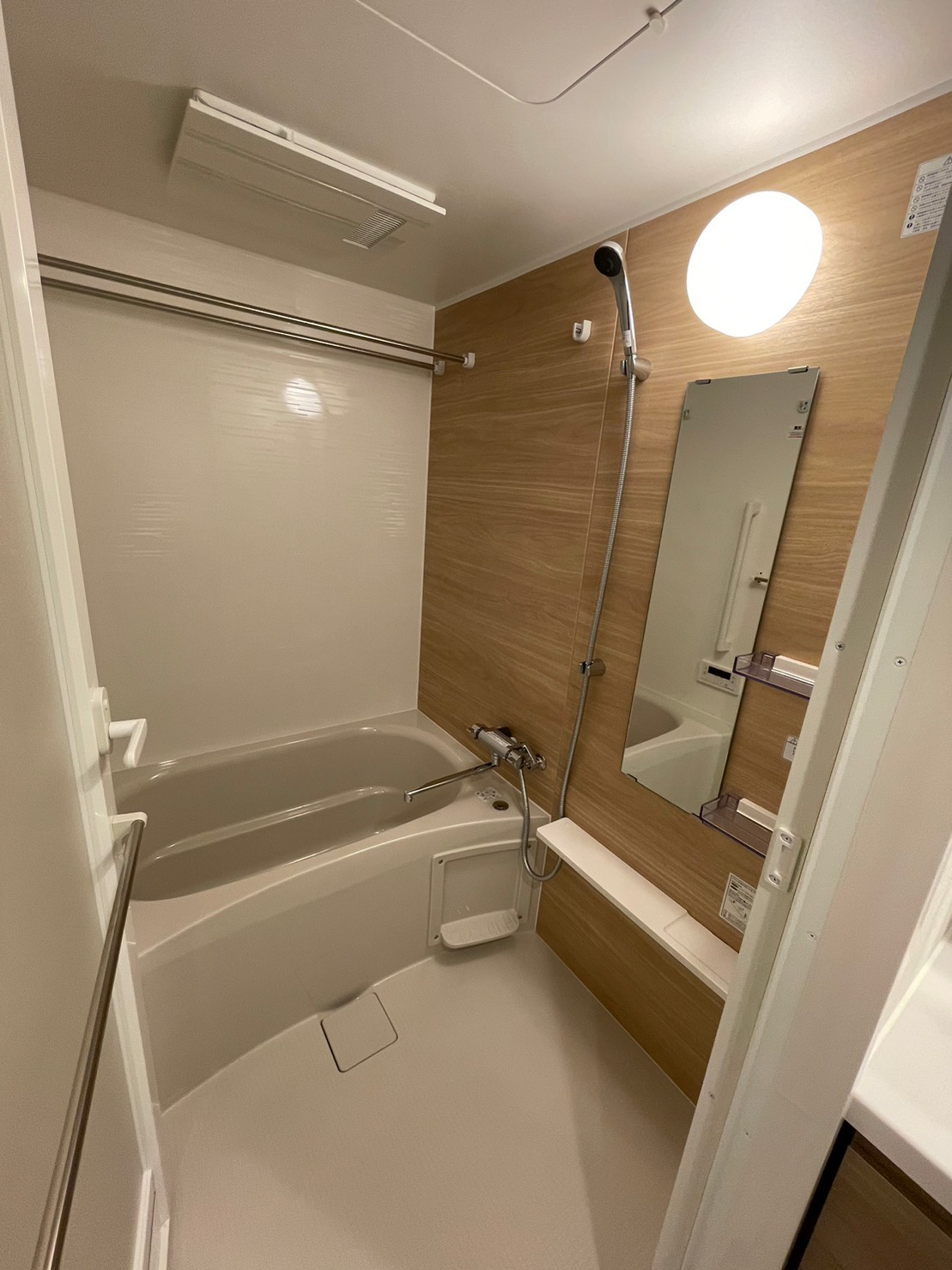 バス・シャワールーム