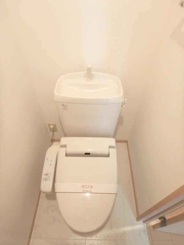 トイレ　図面と現状に相違がある場合には現状を優先