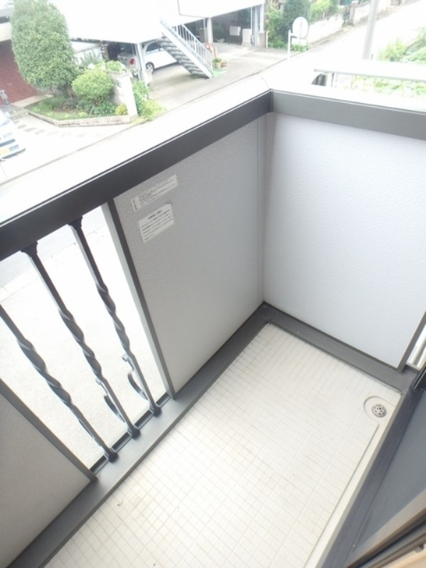 バルコニー　図面と現状に相違がある場合には現状を優先