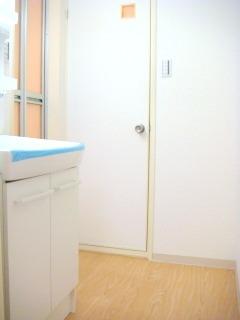 洗面設備　★脱衣所もありますよ★