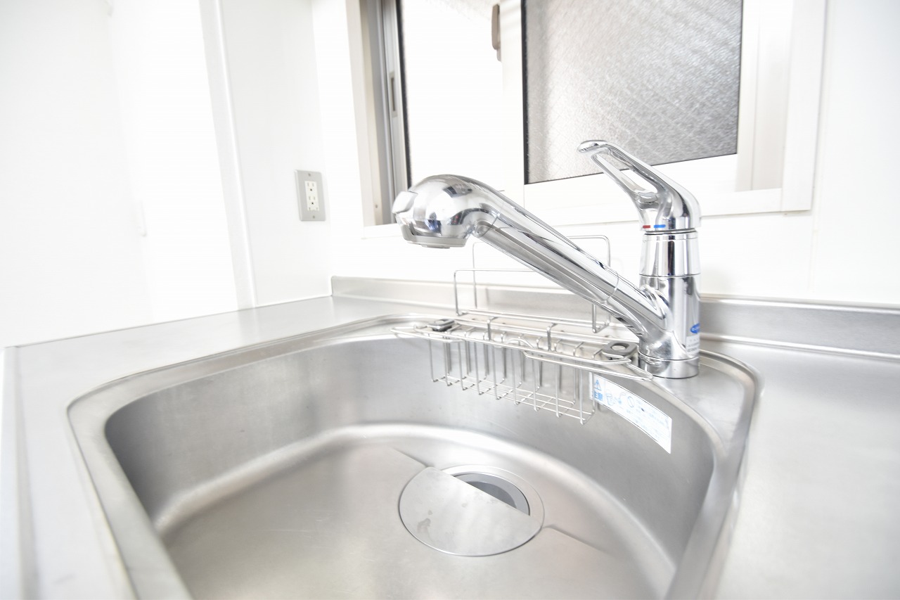 キッチン　※室内は現状を優先とします