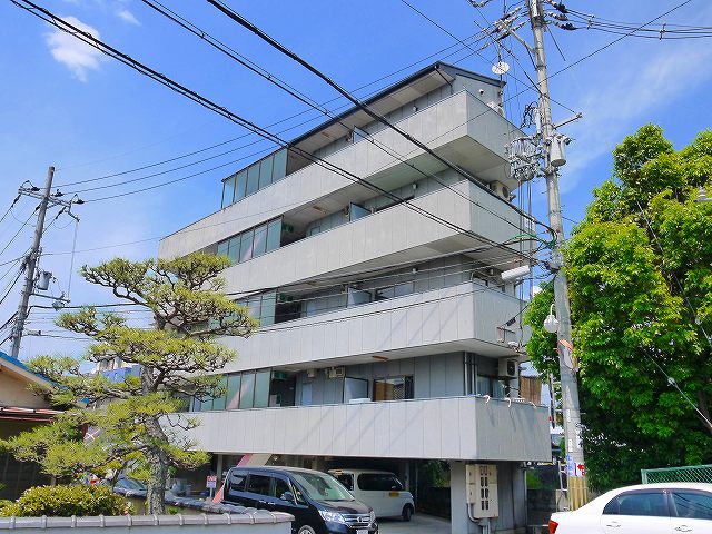 建物外観　物件の外観です