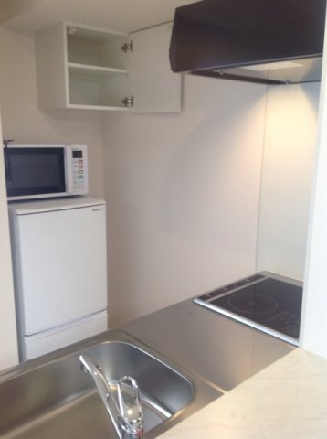 キッチン　手前：ＩＨ　奥：          のコンロ　反転プラン有り