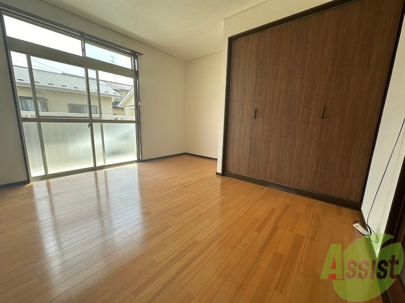 居室・リビング　綺麗なお部屋でゆったりと暮らしましょう。