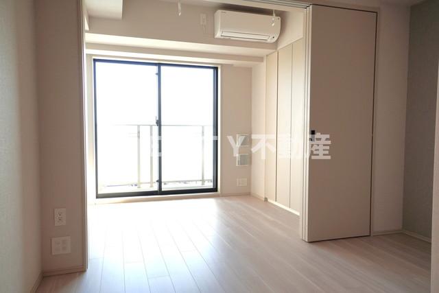 居室・リビング　ゆったり過ごせる居間です