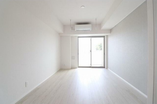 居室・リビング　同仕様写真