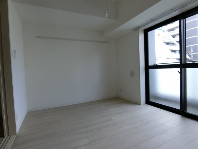 居室・リビング　別室参考写真