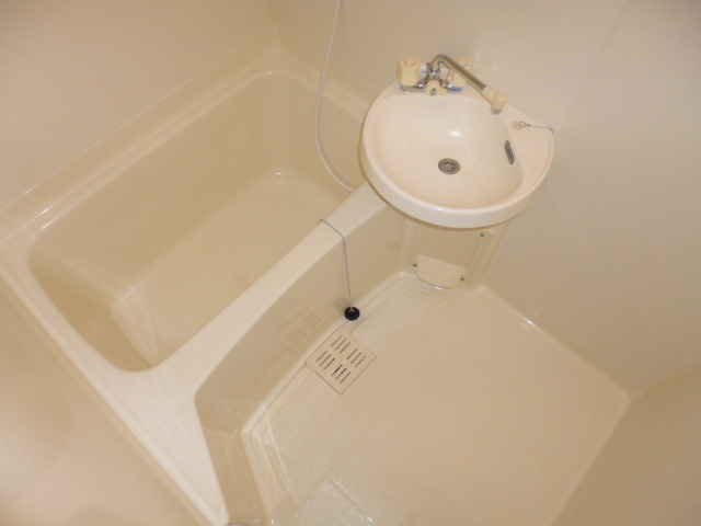 バス・シャワールーム　バスルーム