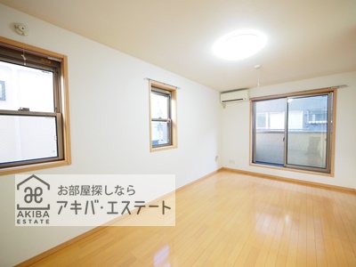 居室・リビング　同一仕様写真