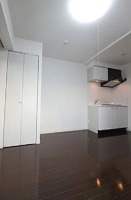 居室・リビング　☆明るい洋室☆