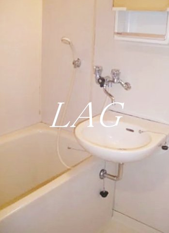 バス・シャワールーム　お風呂です。