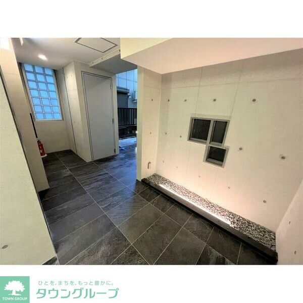 エントランス　エントランス