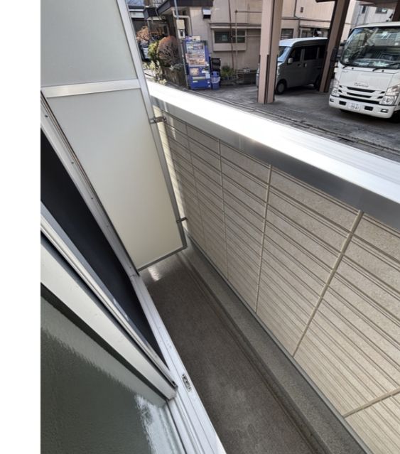 バルコニー　開放的で明るい空間を演出してくれるバルコニーです