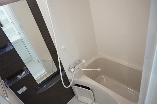 バス・シャワールーム　メゾン美浜の風呂