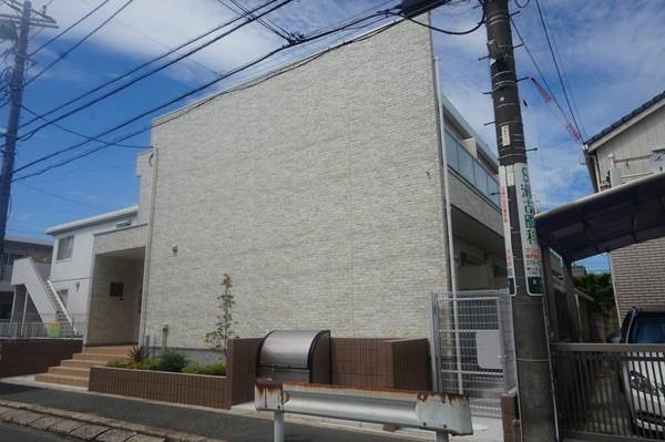 建物外観　メゾン美浜の外観