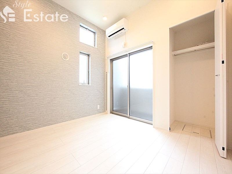 居室・リビング　内装