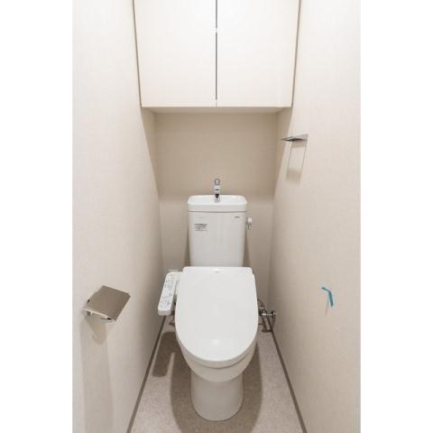 コンビニ　セブン-イレブン 横浜鶴見大学前店（コンビニ）まで910m