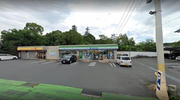 コンビニ　ファミリーマート早島南店（コンビニ）まで283m