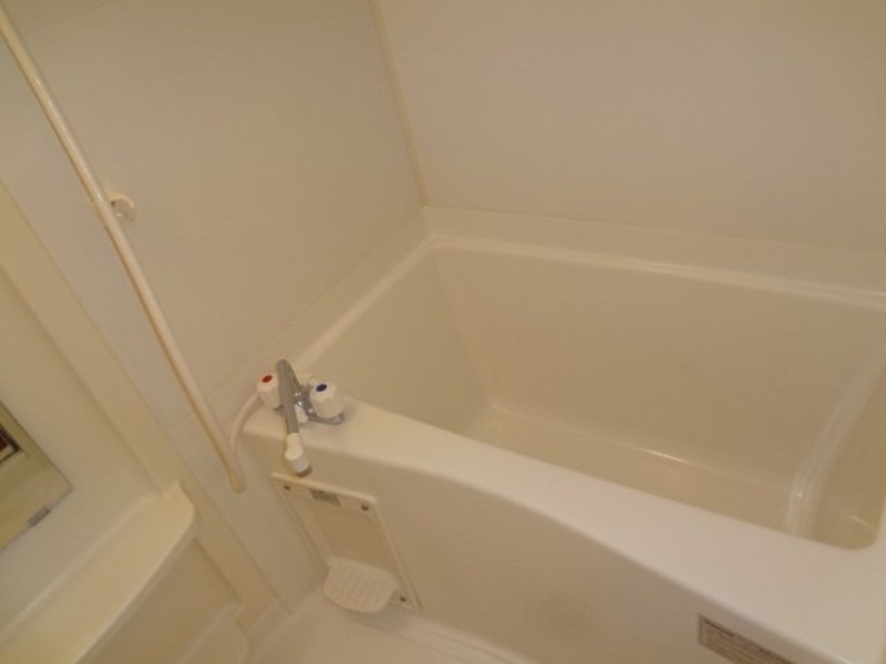 バス・シャワールーム　図面と現状に相違がある場合には現状を優先