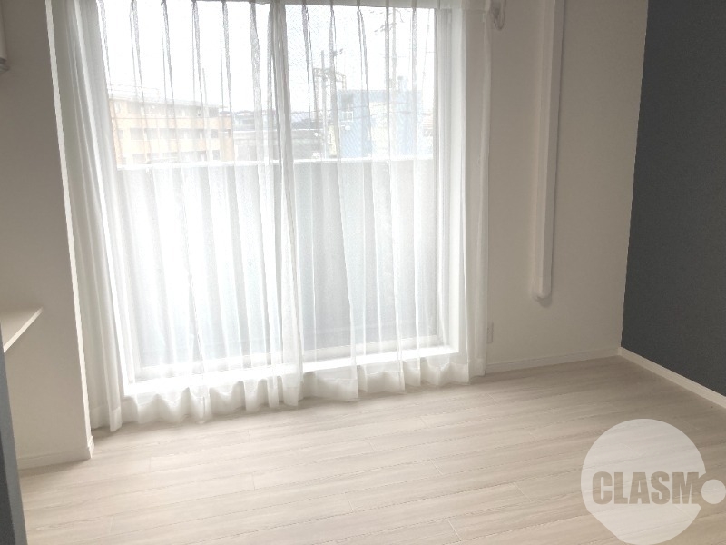 居室・リビング　明るいお部屋です♪