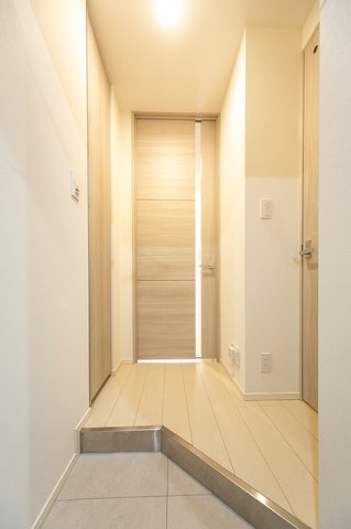 玄関　※写真は同タイプ住戸です。