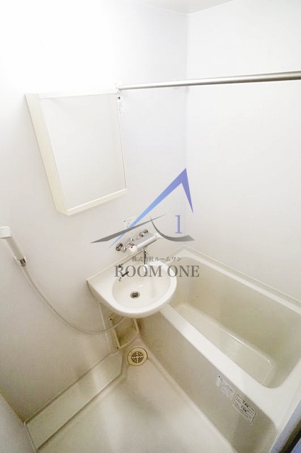 バス・シャワールーム　お風呂です。