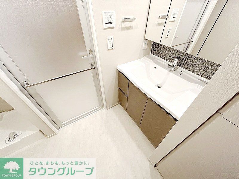 洗面設備　お部屋探しは株式会社　タウンハウジング　までお気軽にお問合…