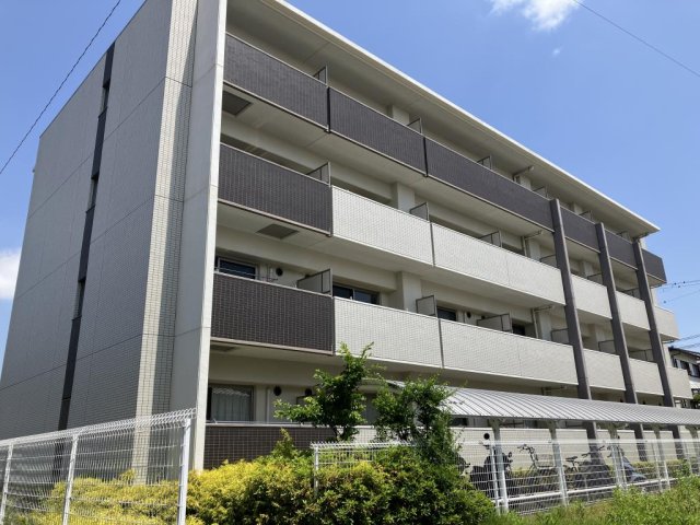 建物外観　ハウスメーカー施工の外観