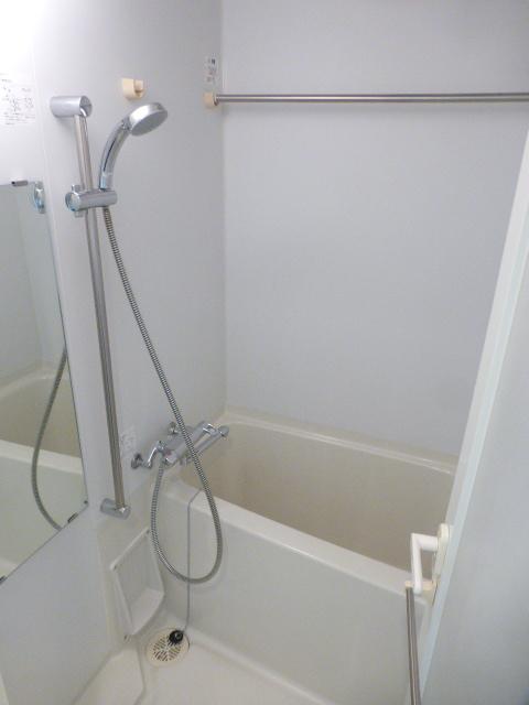 バス・シャワールーム　バス※別部屋参考写真