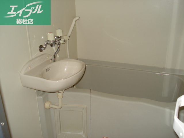 バス・シャワールーム　バス（イメージ）