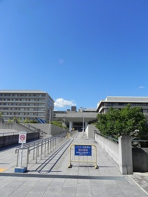 病院　京都大学医学部附属病院（病院）まで1300m