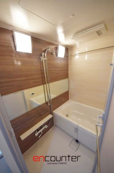 バス・シャワールーム　※同マンション別室参考写真