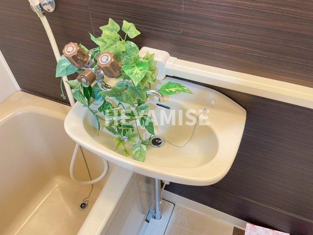 洗面設備　※同間取りの別のお部屋の画像です※現況を優先します