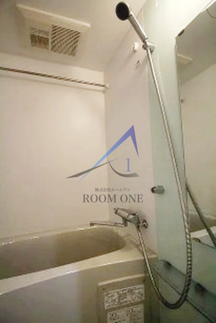 バス・シャワールーム　お風呂です。